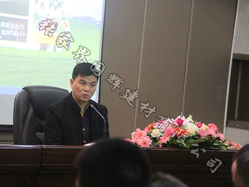 張家界國輝建材?？偨?jīng)理發(fā)言